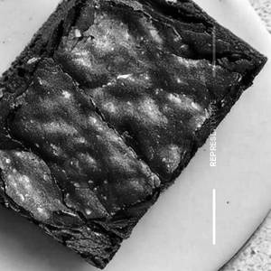 White Brownie (eggless)