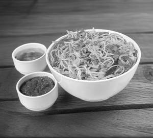 Egg Hakka Noodles