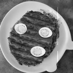 Boiled Egg Masala Cheese Grilled