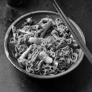 Schezwan Chicken Noodles
