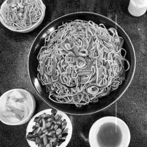 Sze veg  noodles