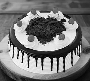 Black Forest 1 Pound Eggless