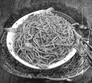 Schezwan Veg Noodles