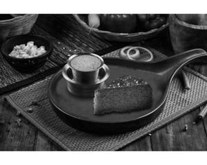 Kaapi + Banana Cake