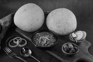 Chole Bhature Combo