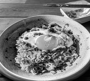 Egg maggi