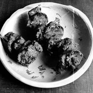 Bharwan Chicken Tangdi Kebab