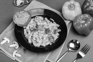 Penne In White Cheese Sauce