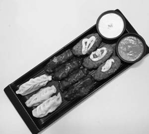 Non veg momo platter