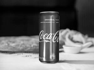 Coke (330ml)