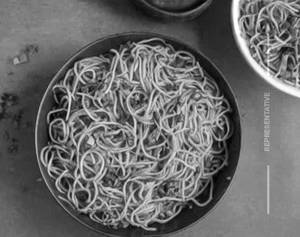 Schezwan Garlic Noodles