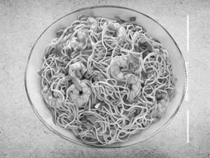 Prawns schzewan noodles