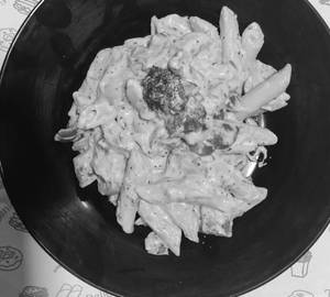 White Sauce Penne Pasta