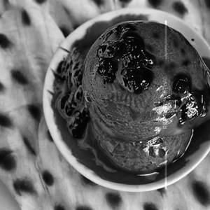 Black Currant Ice Cream