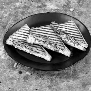 Grilled Paneer Brown Bread Sandwich
