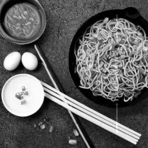 Schezwan Egg Soft Noodles