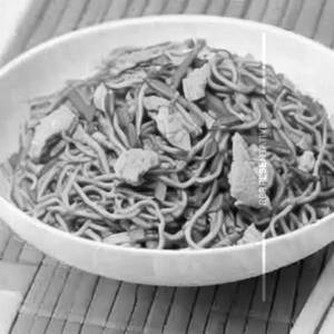 Chicken noodles hakka