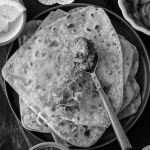 Paratha (1 Pc)