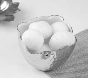 Sponge Rasgulla [2 pieces]
