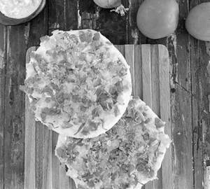 Tomato Uttapam