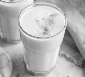 Mango lassi