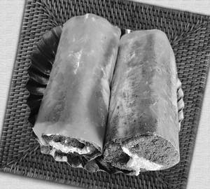 Chocolate butter roll [1 piece]
