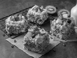 Fruit Mania Pastry