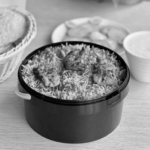 Boneless Chicken Tikka Biryani 2.5 Kg