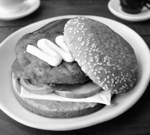 Veg Cheese Burger