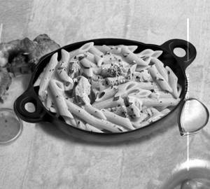 Mix sauce chicken penne pasta