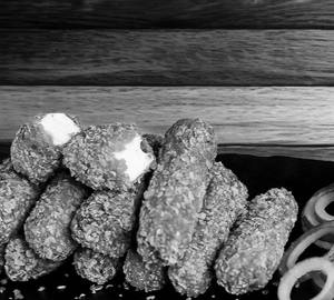 Paneer strips [4 pieces]