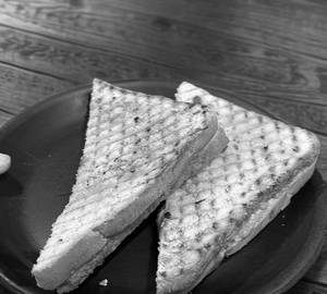 Paneer peri peri sandwich