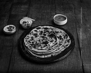 Chilli Parantha