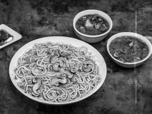 Mushroom noodeles