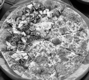 Half and half pizza non veg