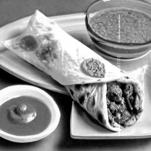 Makhani Roll