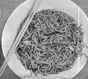 Mixed schezwan noodles
