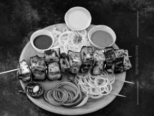 Achari Paneer Tikka
