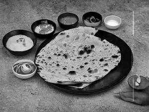 Aloo Pyaaz Naan