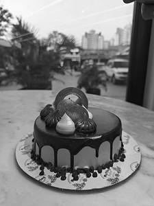 Chocolate Chip Cake 500gm