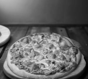 Teekha chicken pizza [6 inch]