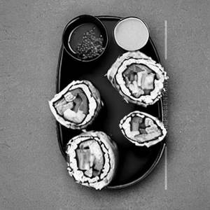 Veg. Miyakhalifa Roll