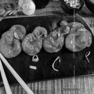 Paneer Cheese Schezwan Momo