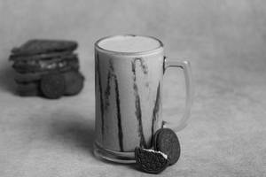 Oreo Belgian Chocolate Milkshake