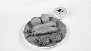 Bajji Or Pakoda Or Buns Or Bonda