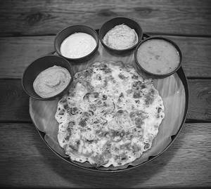 Small Onion Uttapam