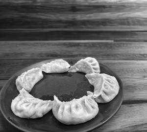 Chicken Momos steam