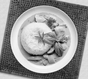 Veg Thai Red Curry With Steamed Rice
