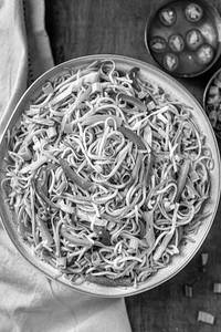 Veg. Noodles Full [500 ML]