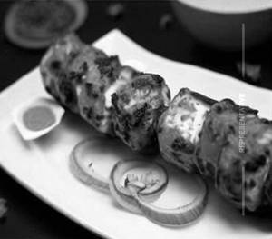 Paneer Lasooni Kebab